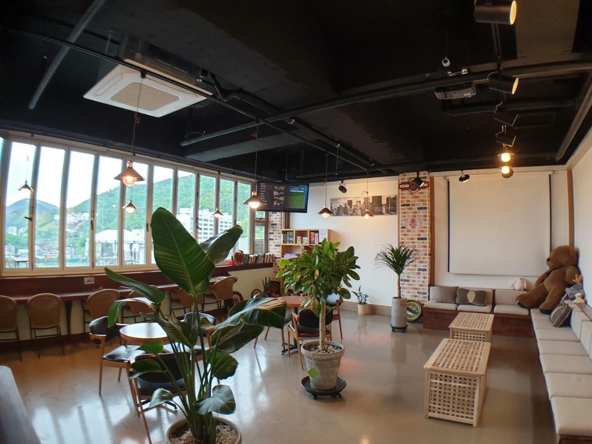 Home Fourest Resort Geoje Exterior photo
